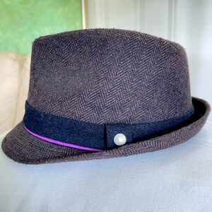 Perry Ellis stingy brim fedora / trilby